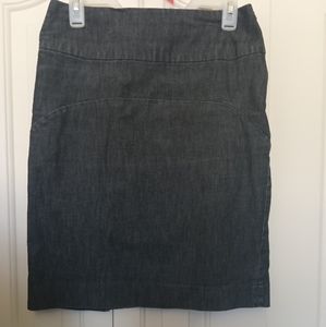 Gap  Dark Blue STRETCH Denim Straight Below Knee Jean Skirt Size  Back Slit.